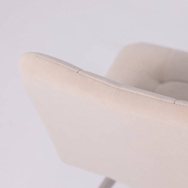 Стул Мамадома Rommy b03