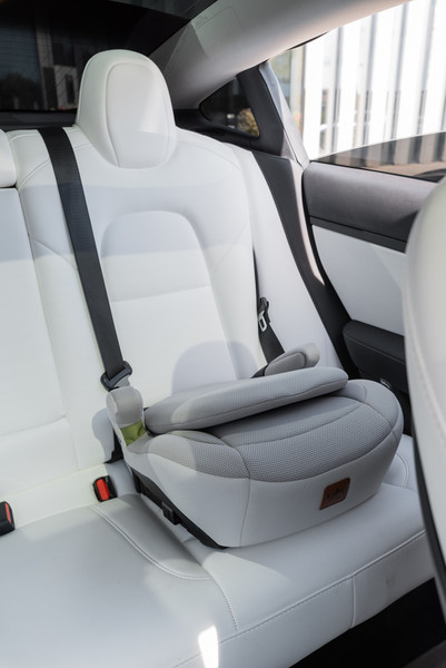 Бустер VipBaby Defender Isofix / LYB960
