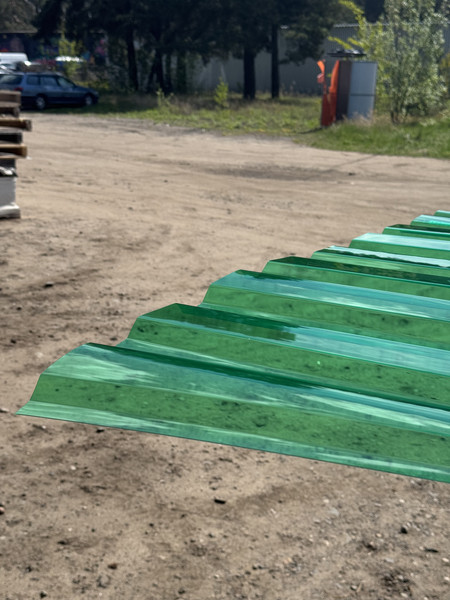 Монолитный поликарбонат Borrex МП-20 Профилированный 1050x2000x0.8мм