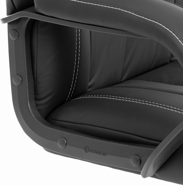 Кресло офисное Tetchair Boss metalBL кожзам