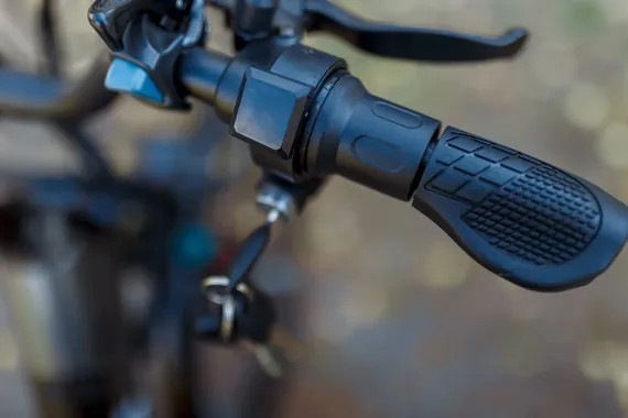 Электровелосипед AVM Grand 26