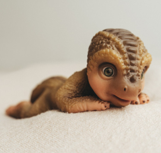 Фигурка коллекционная Magic Manufactory Dino / Динозавр Игуанодон