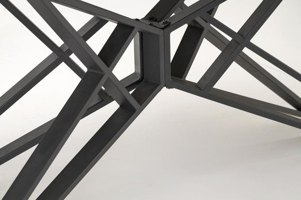 Обеденный стол Halmar Alfredo