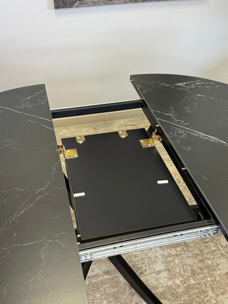 Обеденный стол Kenner R900