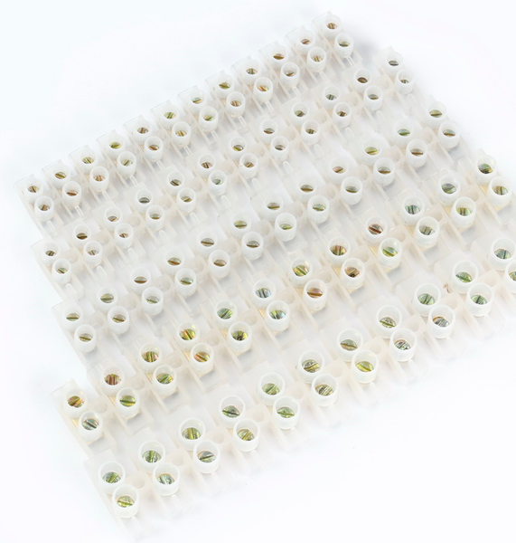 Клеммная колодка SmartBuy SBE-tb-03-04