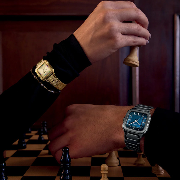 Часы наручные женские Cluse CW11823