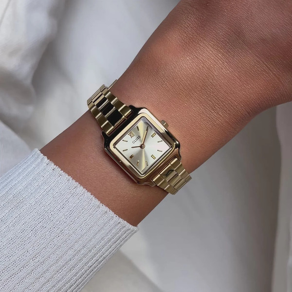 Часы наручные женские Cluse CW15502